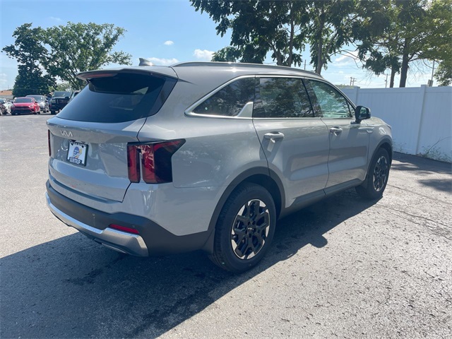 2025 Kia Sorento S photo 25