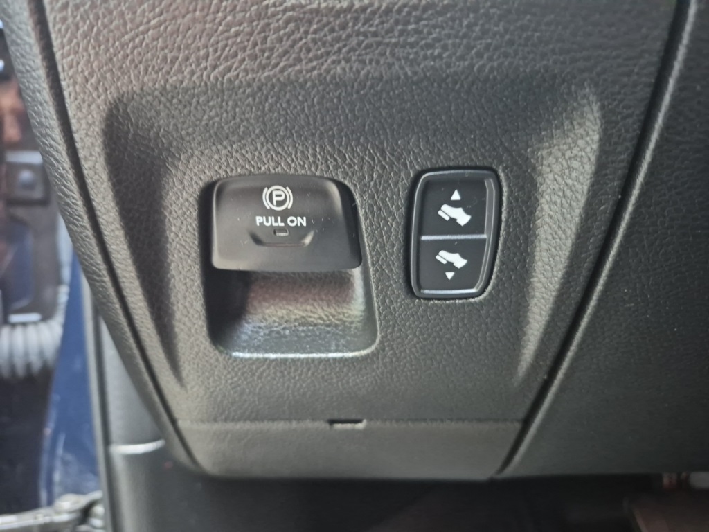 2022 Ram 1500 Big Horn Lone Star photo 12