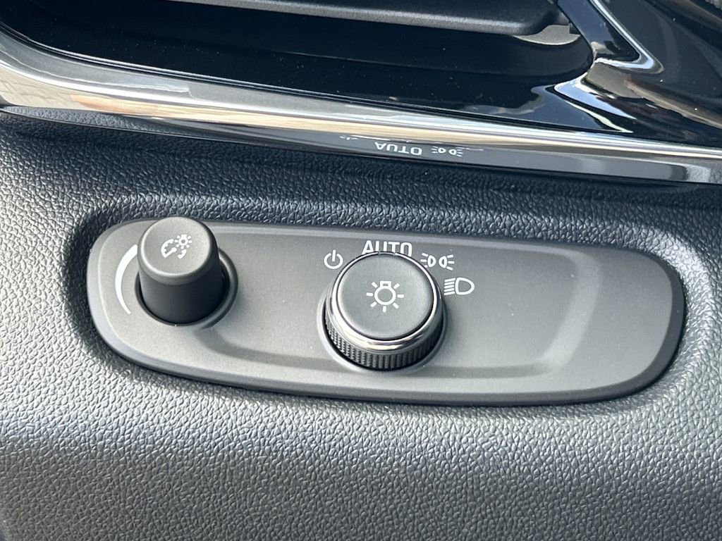 2025 Buick Envista Avenir photo 26