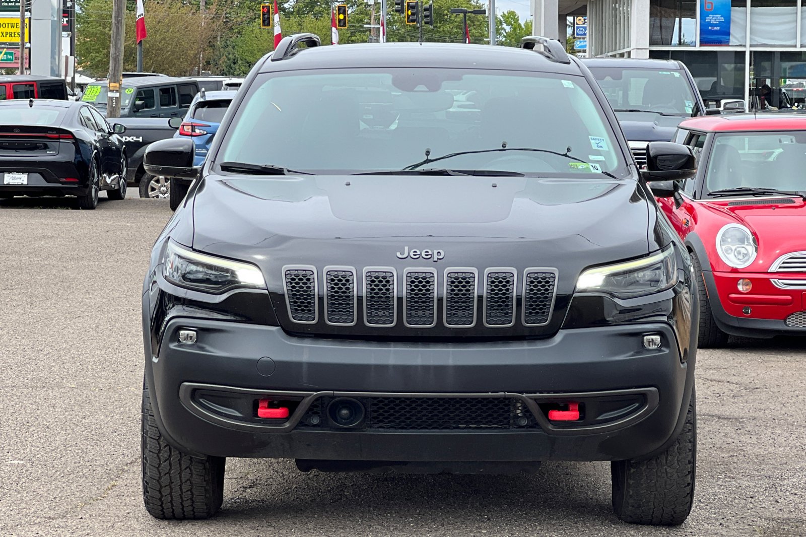 2022 Jeep Cherokee Trailhawk photo 5