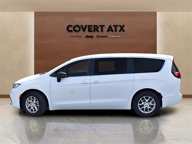 2025 Chrysler Pacifica photo 2