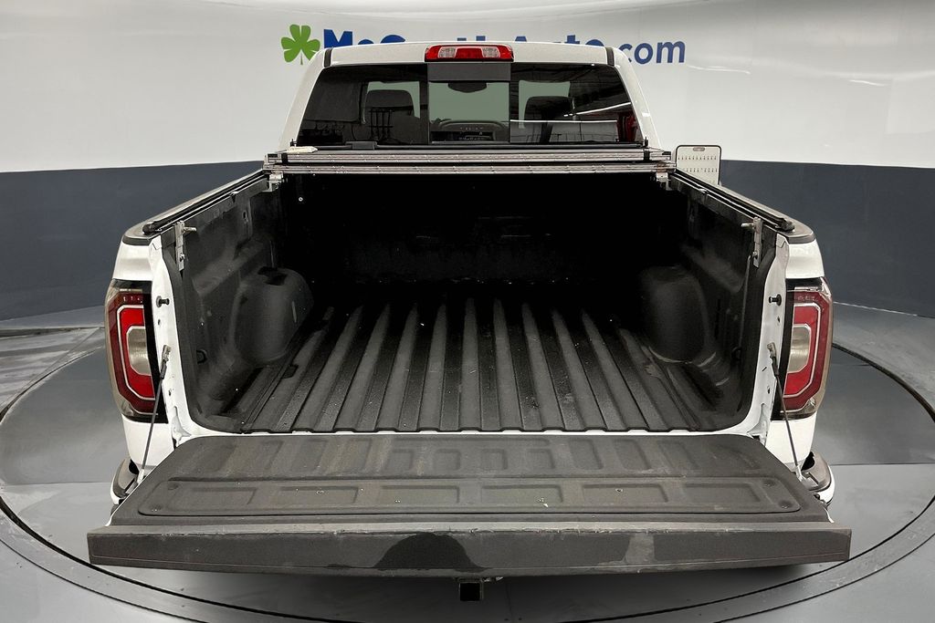 2016 Gmc Sierra 1500 SLT photo 17