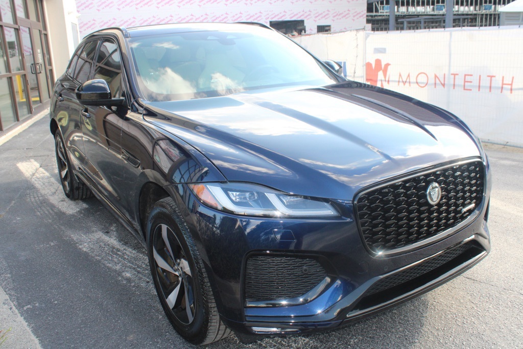2024 Jaguar F-PACE R-Dynamic S P400 photo 3