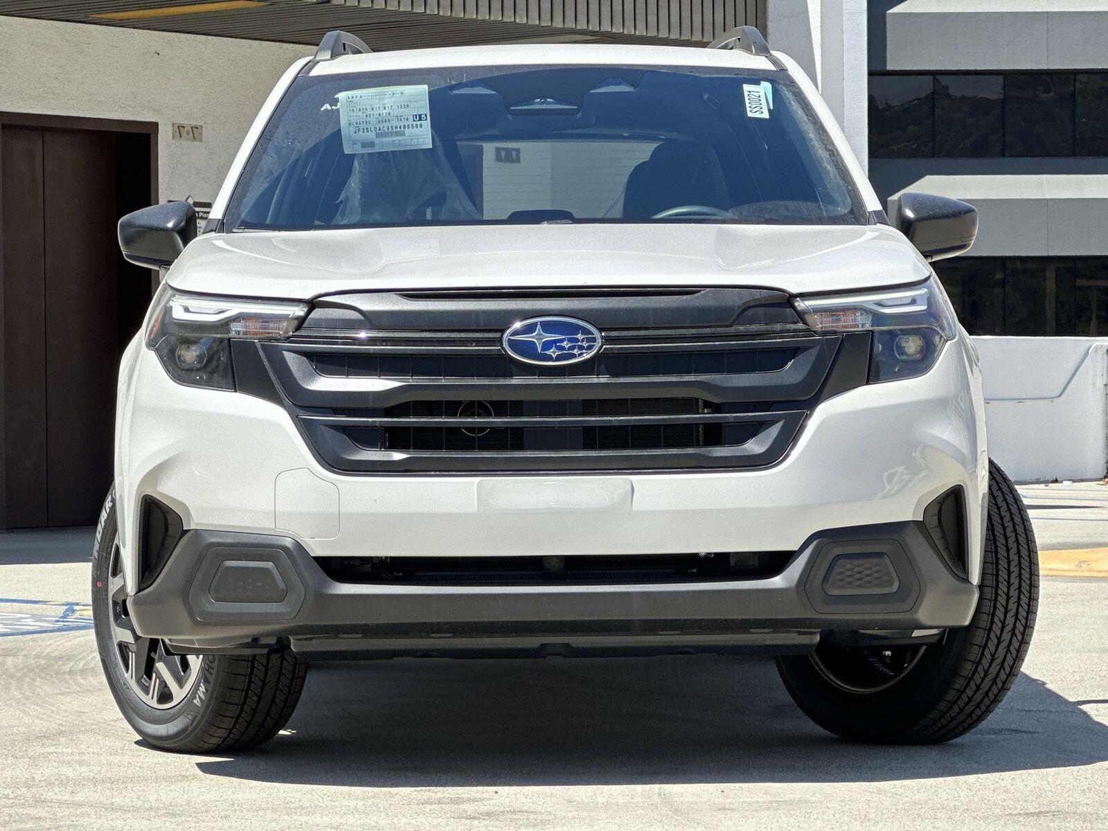 2025 Subaru Forester Base photo 2