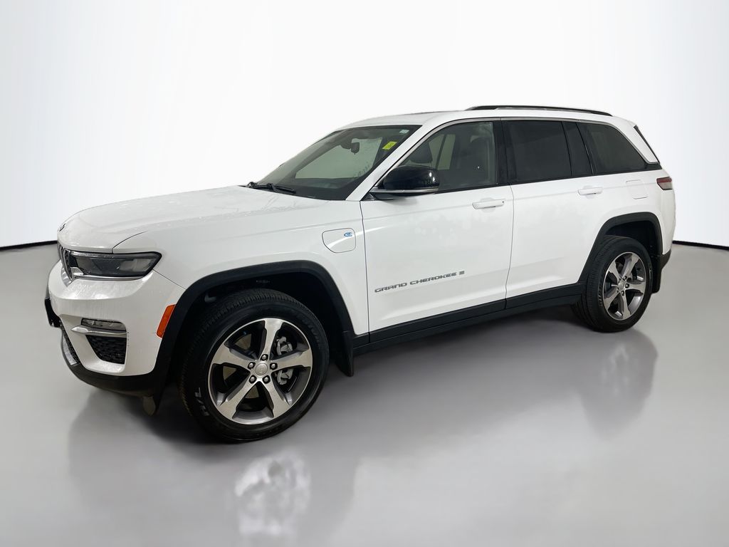 2023 Jeep Cherokee 4xe photo 4