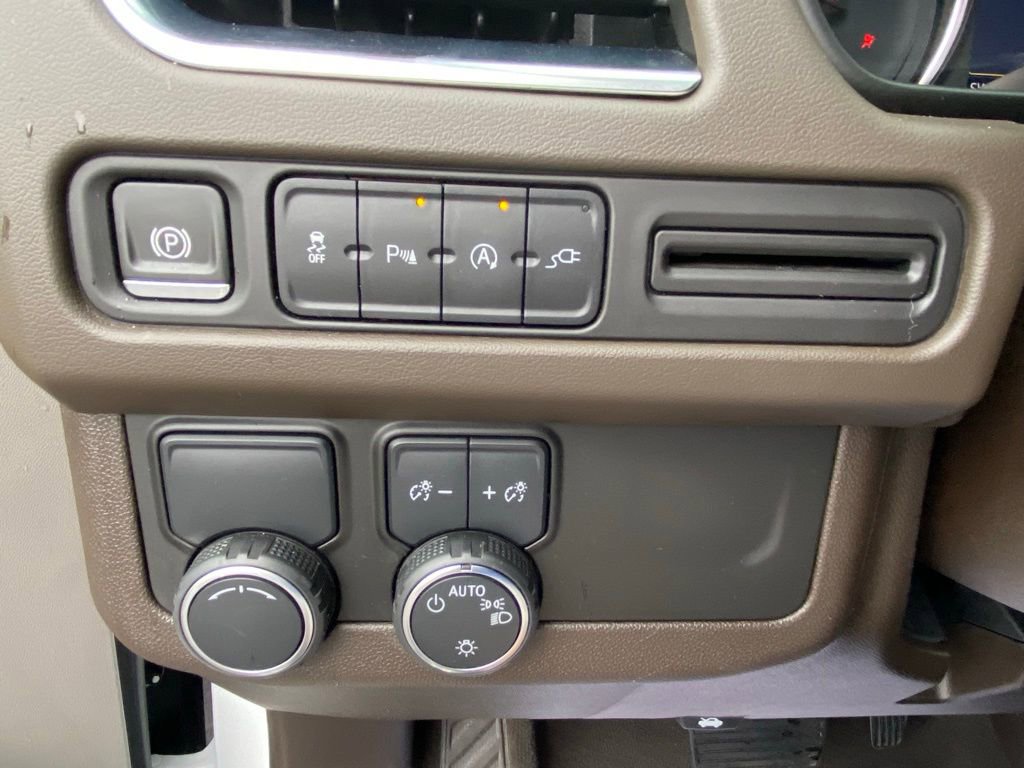 2021 Chevrolet Tahoe LT photo 20