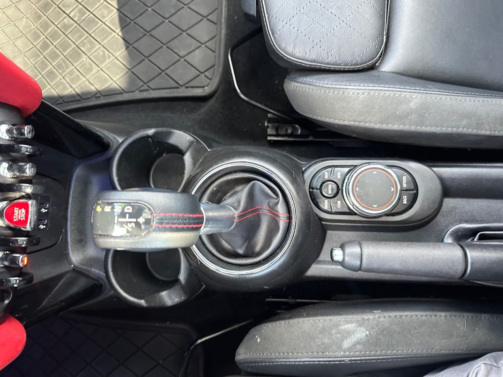 2019 Mini Cooper 4 Door Hardtop Signature photo 22