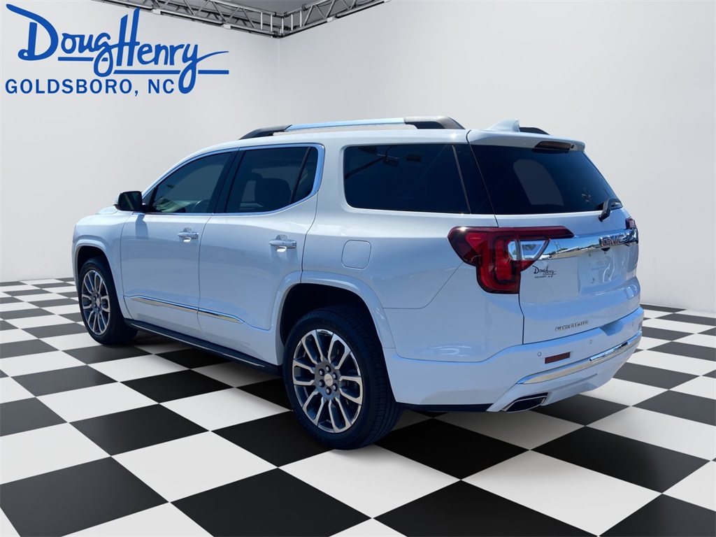 2021 Gmc Acadia Denali photo 2