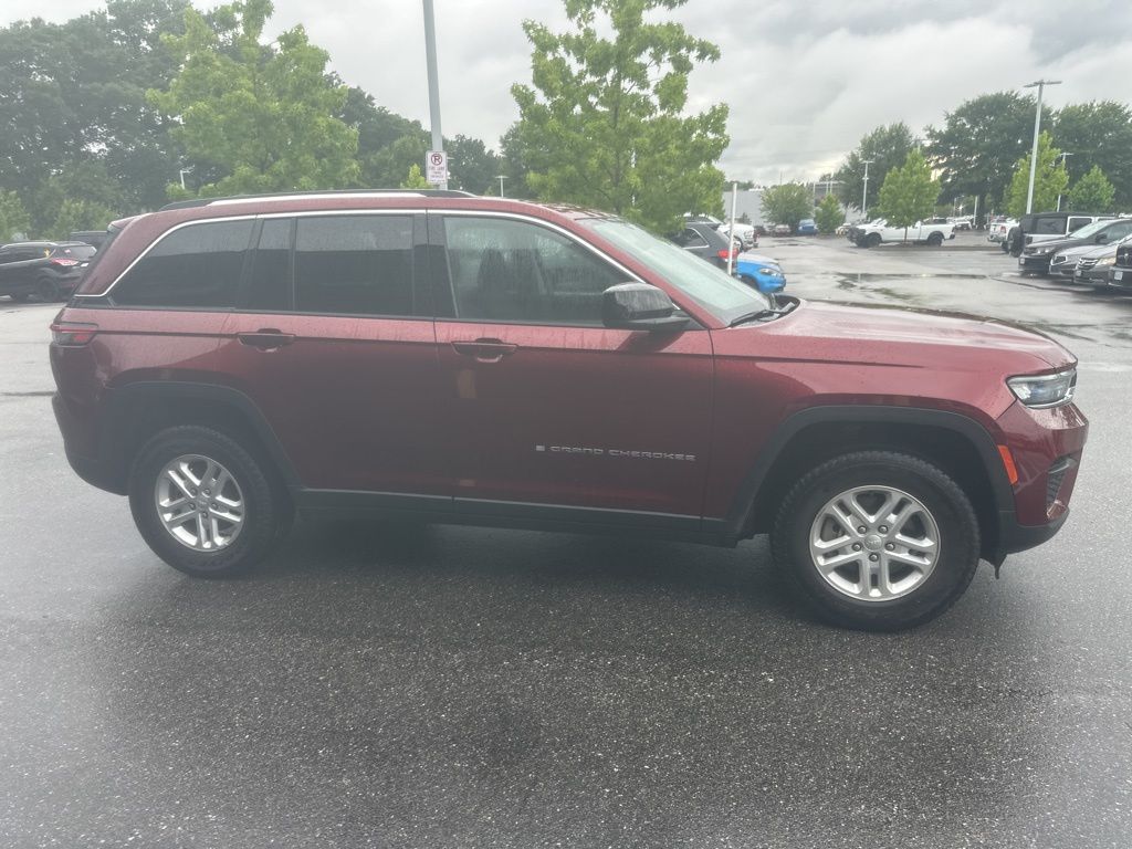 2023 Jeep Grand Cherokee Laredo photo 23