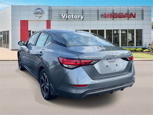 2025 Nissan Sentra SV photo 4