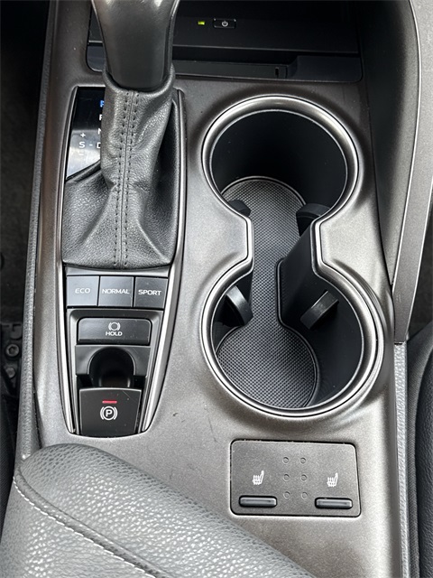 2023 Toyota Camry XSE photo 28