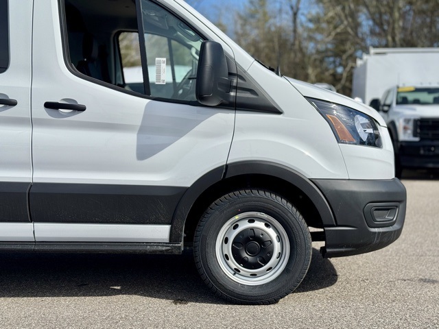2025 Ford Transit Cargo Van photo 2