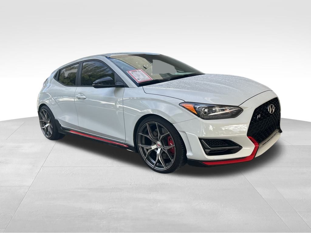 2020 Hyundai Veloster N photo 2