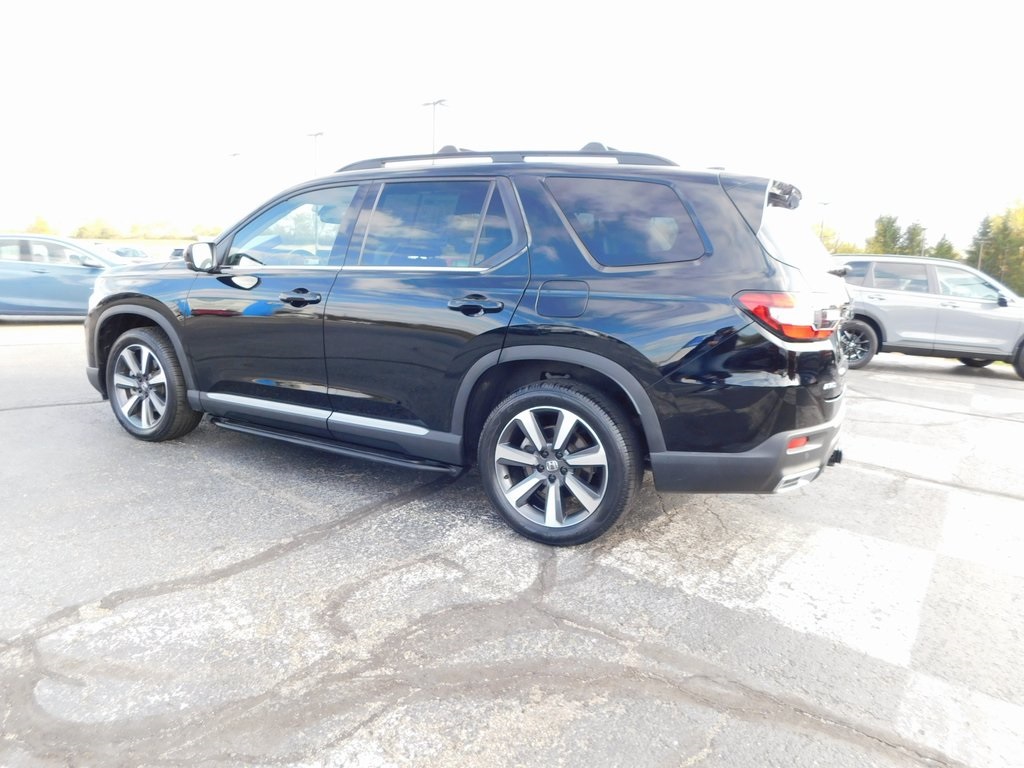 2023 Honda Pilot Elite photo 4
