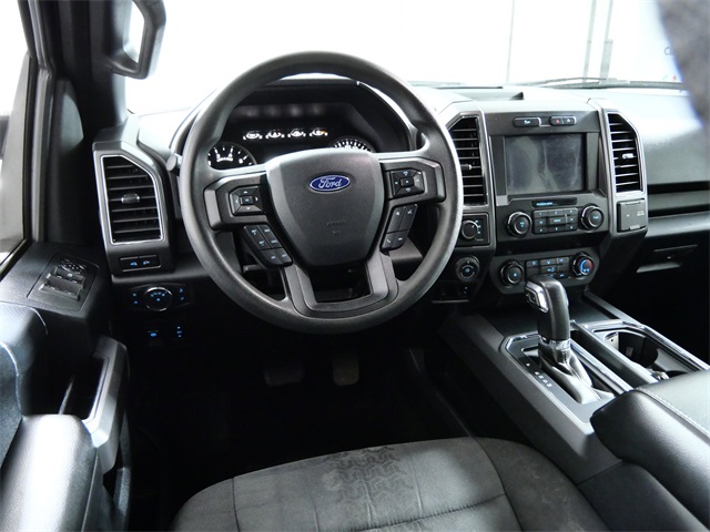 2020 Ford F-150 XLT photo 4