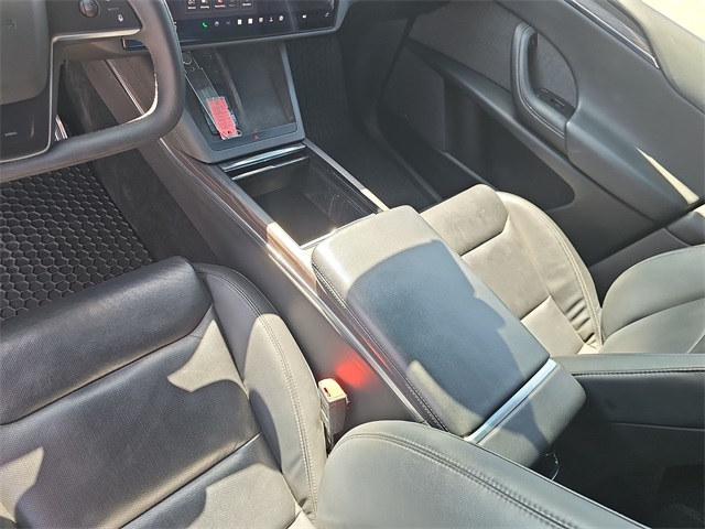2022 Tesla Model X Plaid photo 12