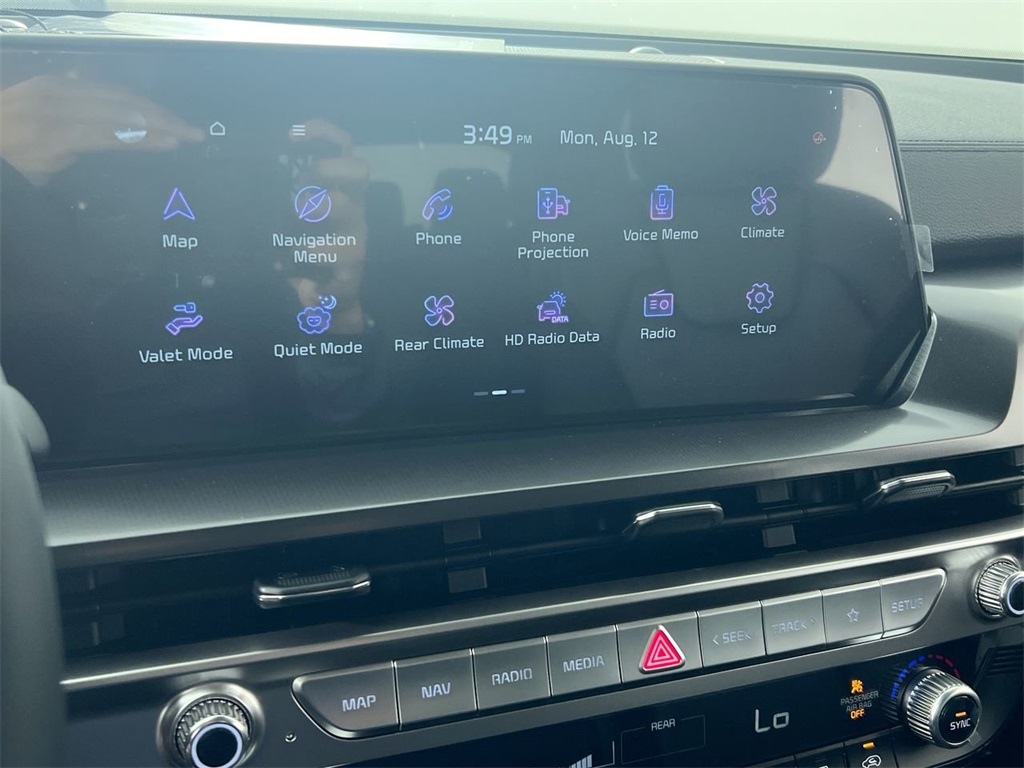 2025 Kia Telluride LX photo 22