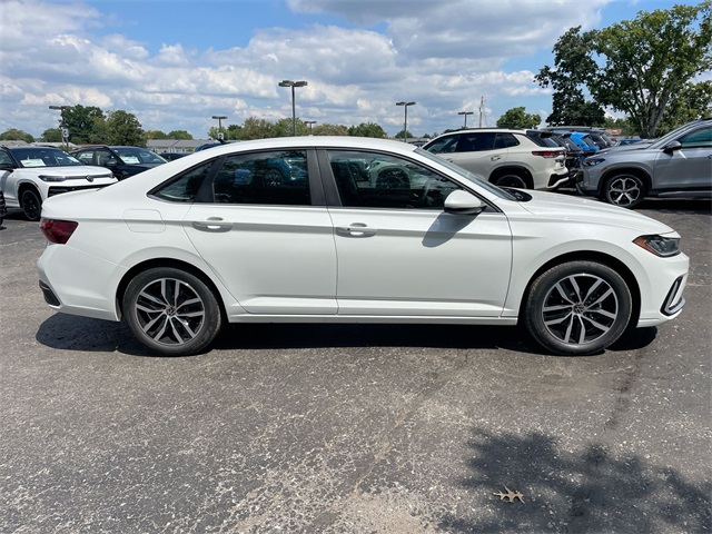 2025 Volkswagen Jetta 1.5T SE photo 26
