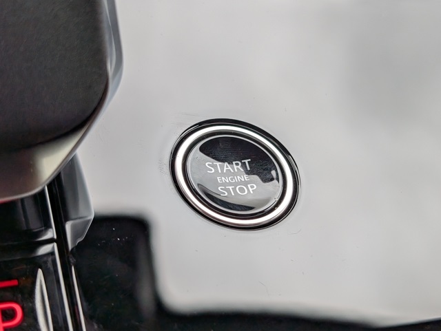 2025 Land Rover Range Rover Sport SE photo 16