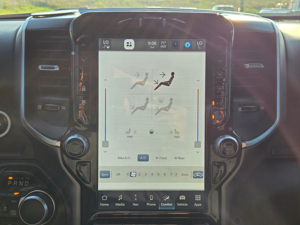 2024 Ram 1500 Big Horn Lone Star Night Edition photo 20