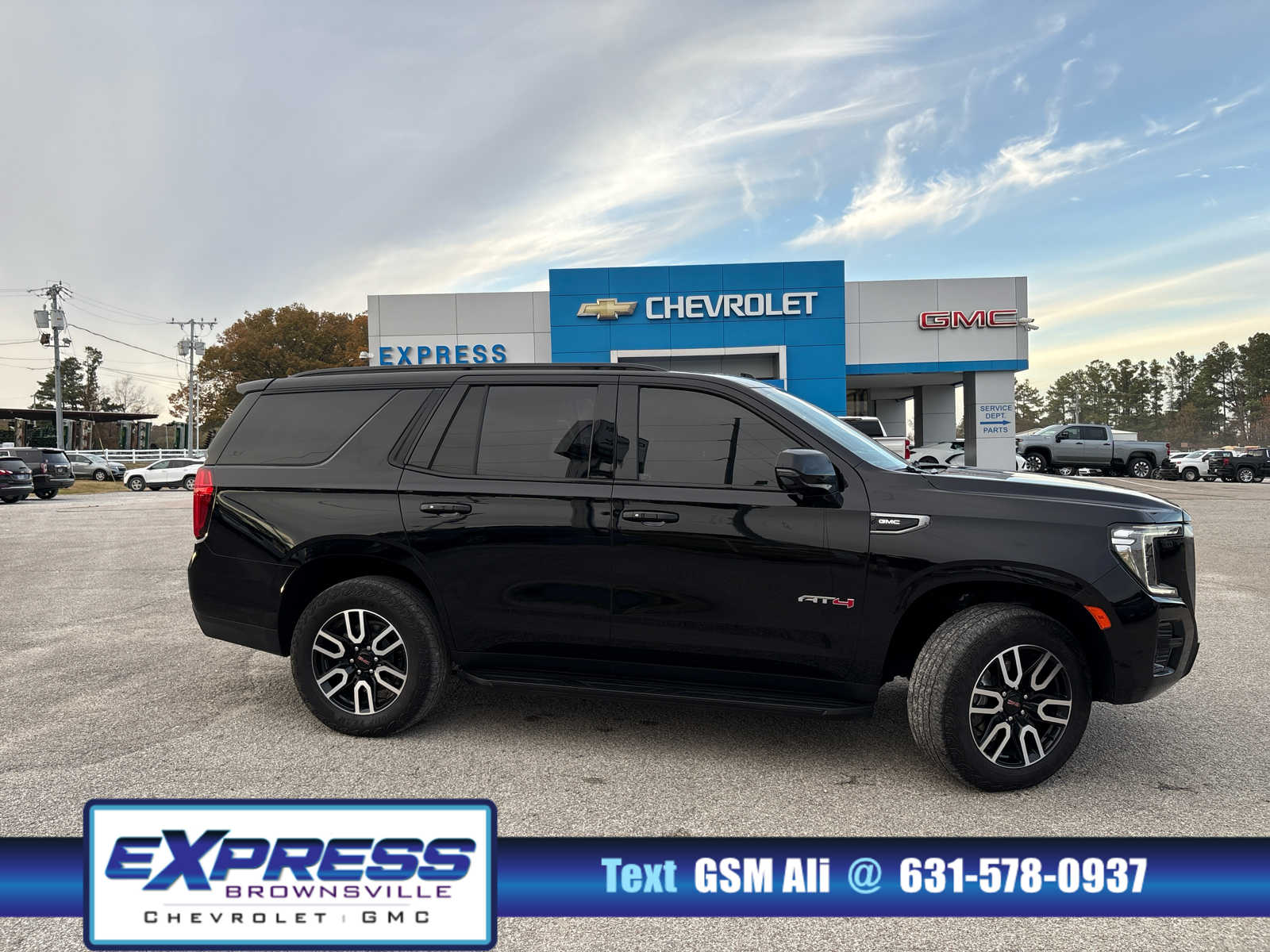 2024 GMC Yukon AT4's photo