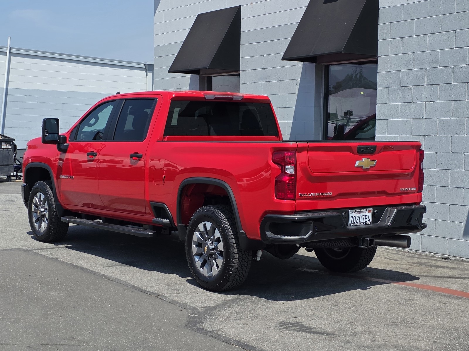 2025 Chevrolet Silverado 2500HD Custom photo 12