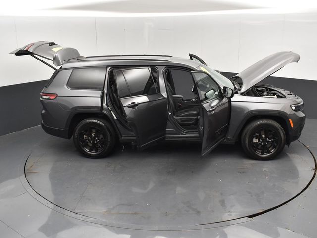 2024 Jeep Grand Cherokee Altitude photo 26