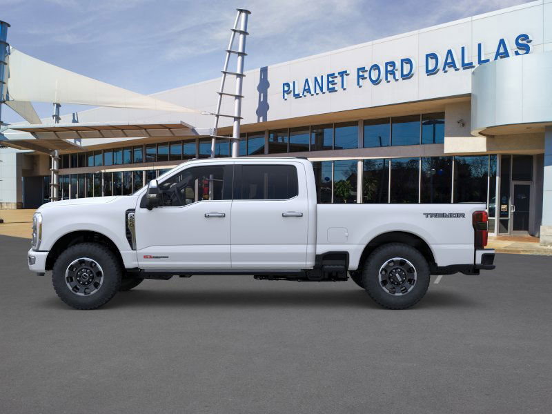 2026 Ford F-250 Platinum photo 3