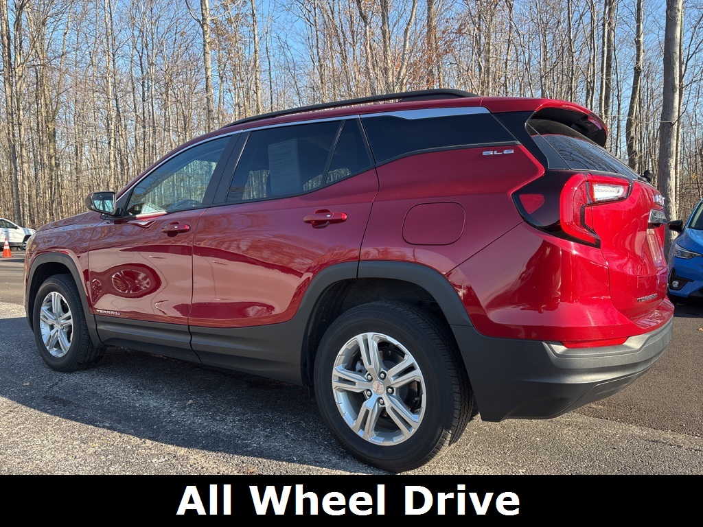 2024 Gmc Terrain SLE photo 3