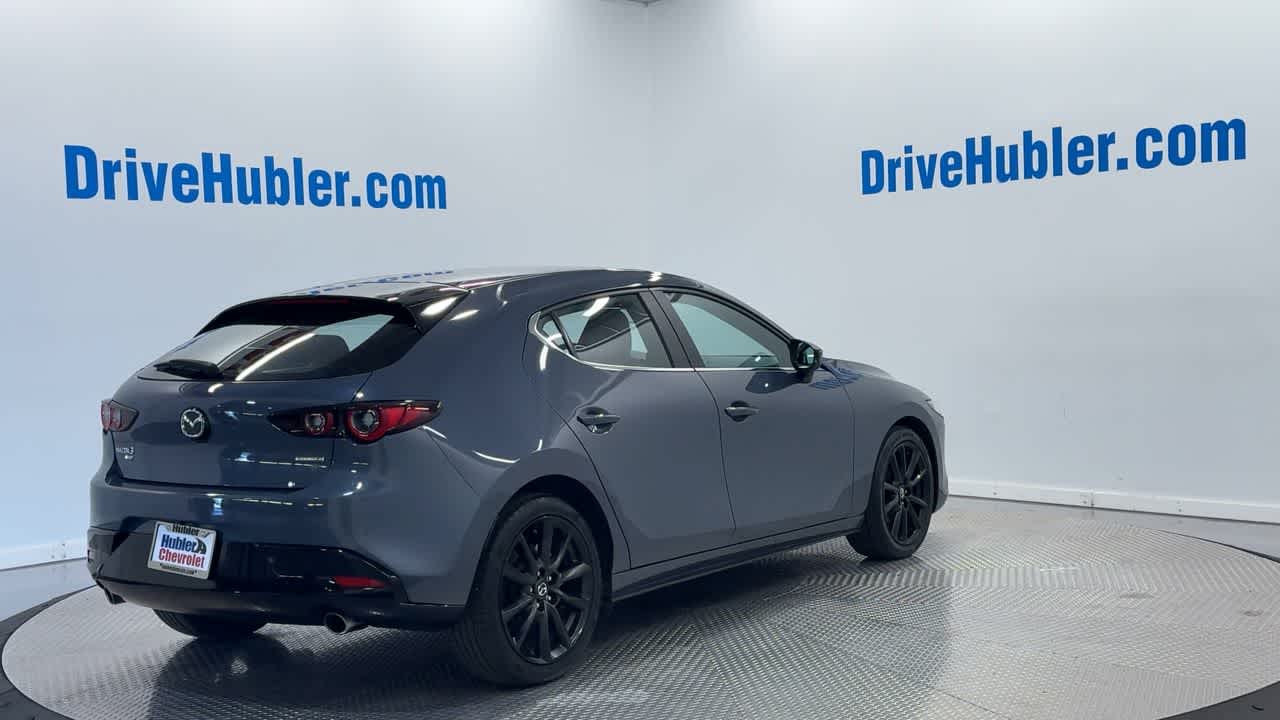 2024 Mazda Mazda3 Hatchback 2.5 s Carbon photo 2