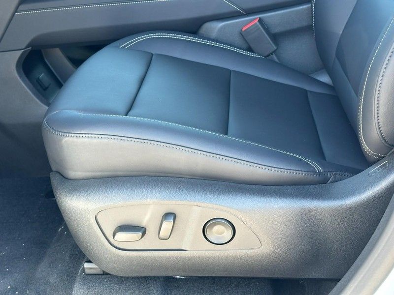 2026 Gmc Acadia Elevation photo 10