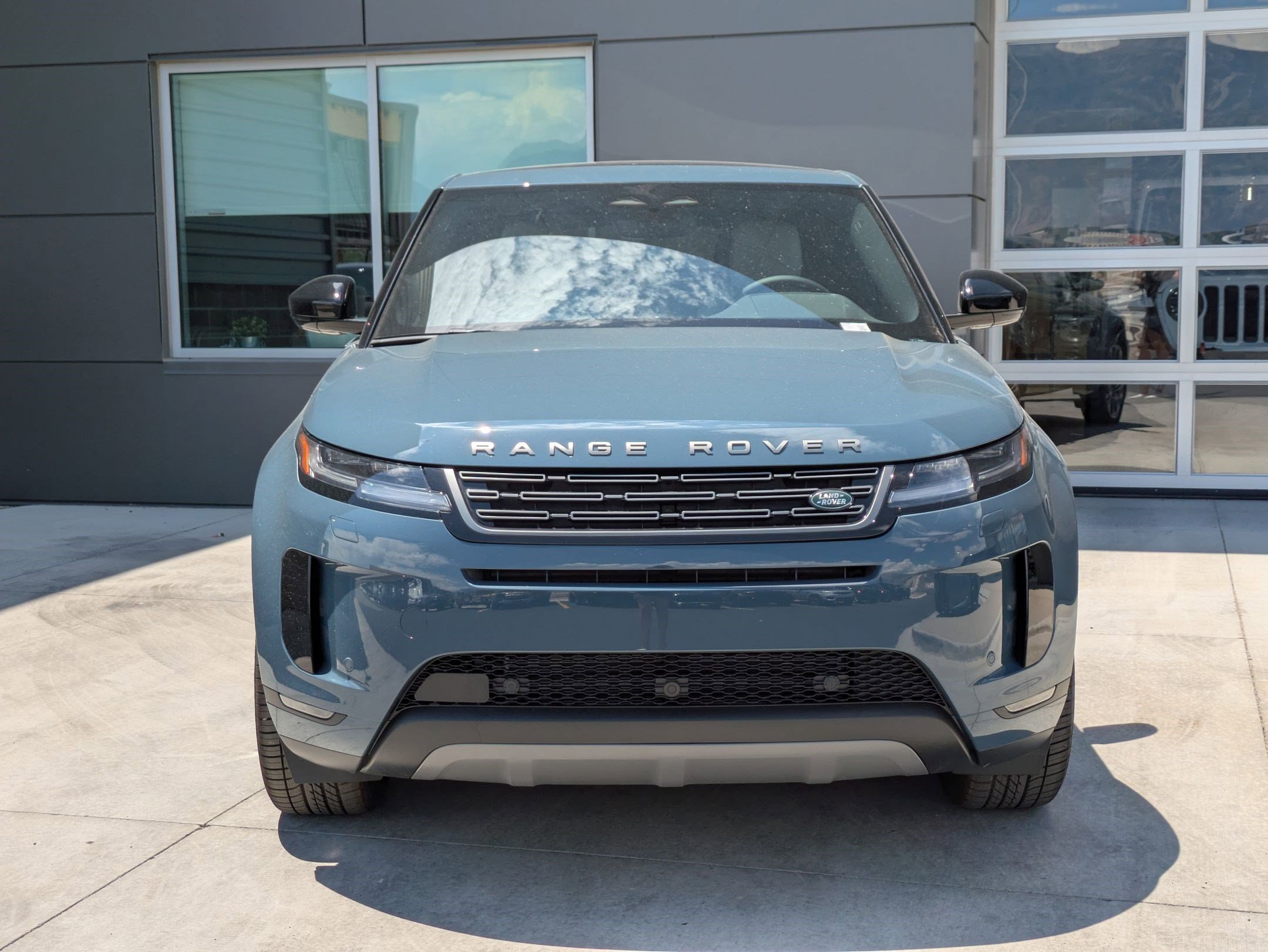 2026 Land Rover Range Rover Evoque S photo 2