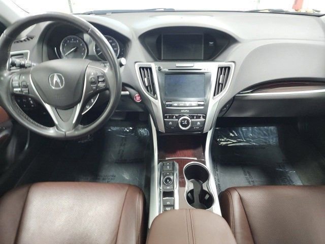 2015 Acura TLX SH-AWD Advance photo 2