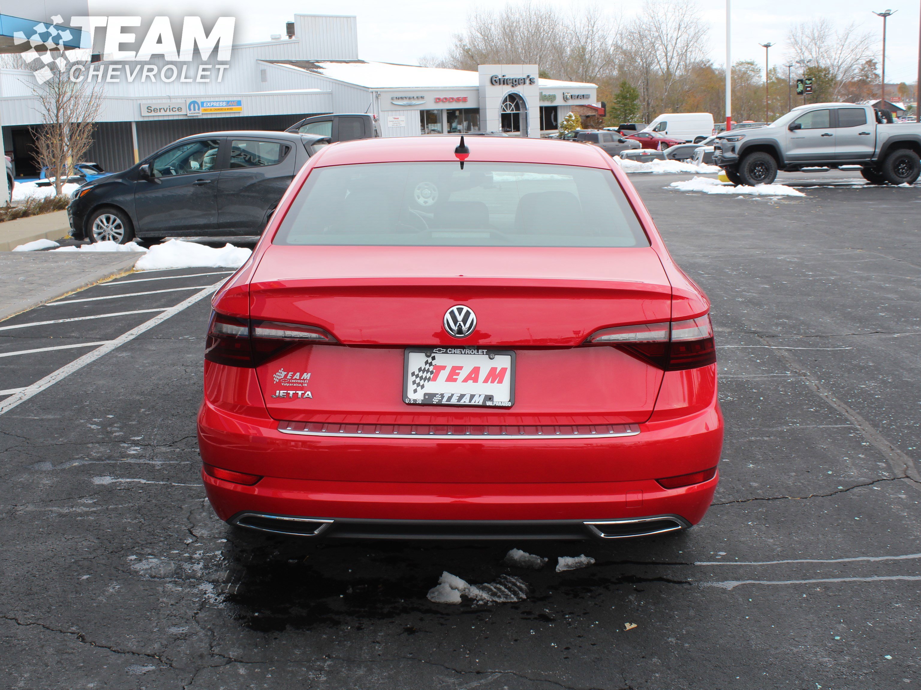 2021 Volkswagen Jetta SE R-Line photo 4