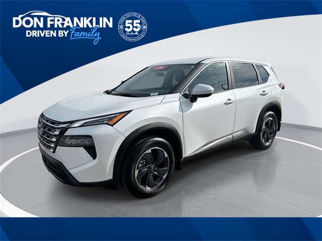 2025 Nissan Rogue SV's photo