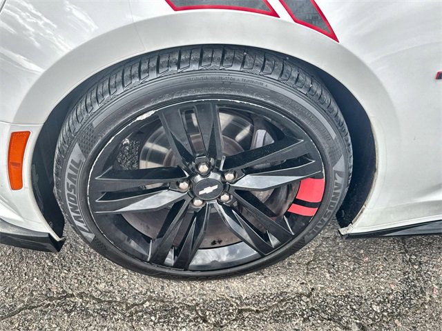 2018 Chevrolet Camaro SS photo 10