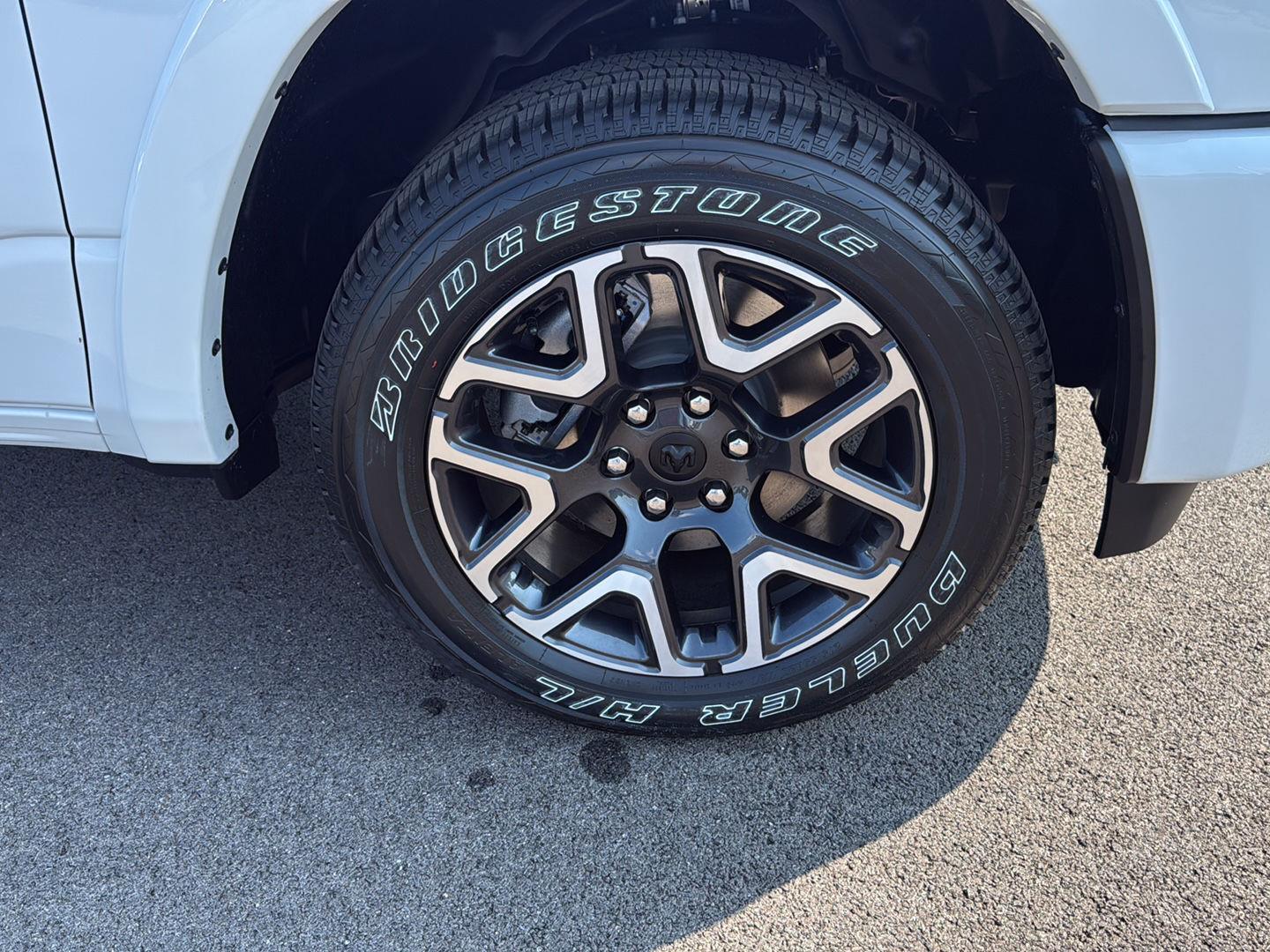 2026 Ram 1500 Laramie photo 16