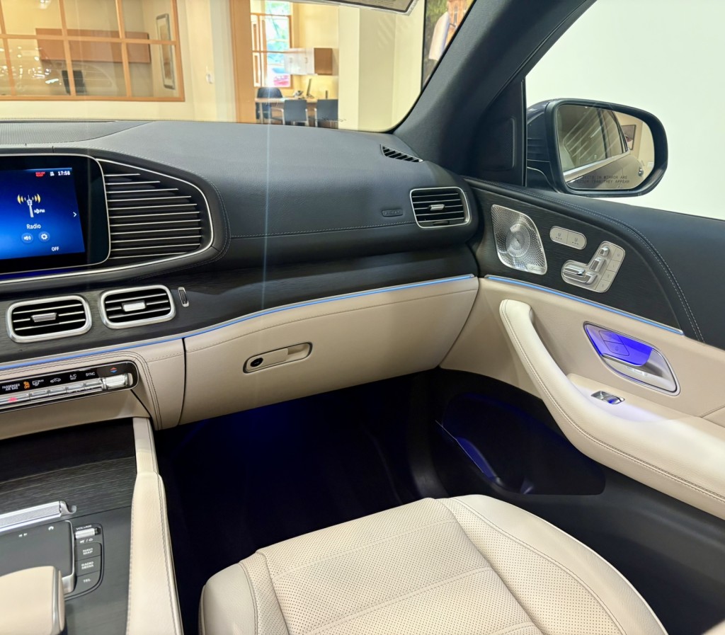 2026 Mercedes Benz GLE 450 4MATIC photo 20