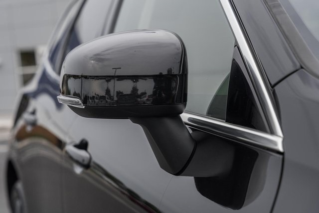 2019 Volvo XC60 T5 Momentum photo 15