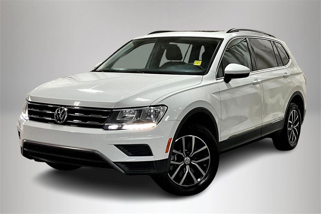 2021 Volkswagen Tiguan SE photo 2