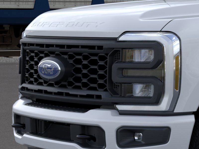 2025 Ford F-350 photo 17