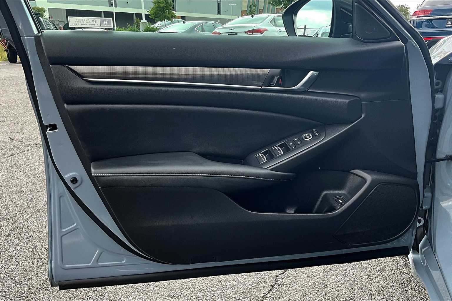2022 Honda Accord Sport photo 20
