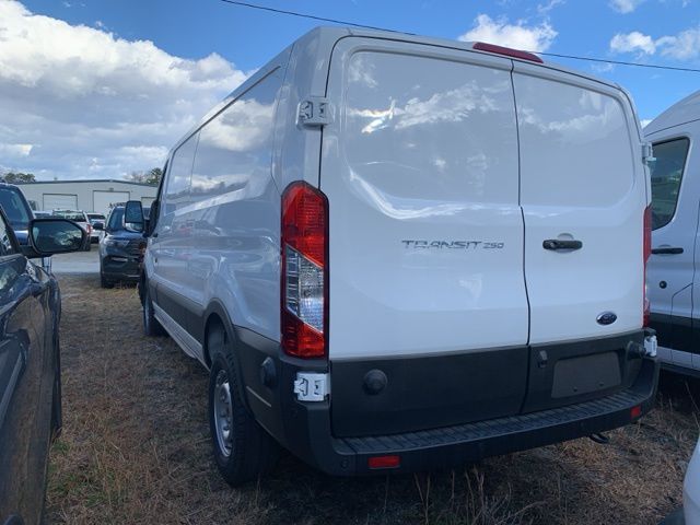 2024 Ford Transit Cargo Van photo 3
