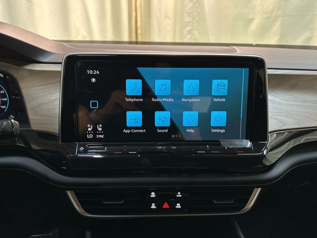 2025 Volkswagen Atlas SE Technology photo 20