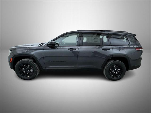2025 Jeep Grand Cherokee Altitude photo 8