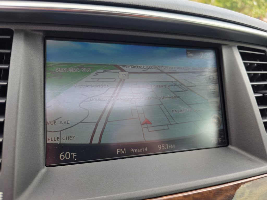 2020 Nissan Armada SL photo 20