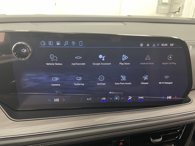 2026 Chevrolet Suburban LS photo 2