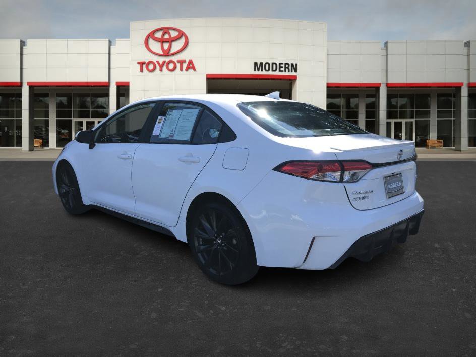 2024 Toyota Corolla SE photo 3