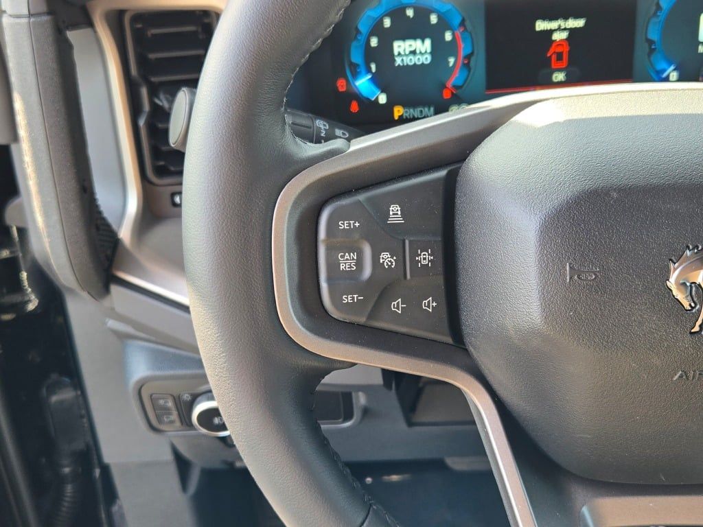 2025 Ford Bronco Outer Banks photo 26