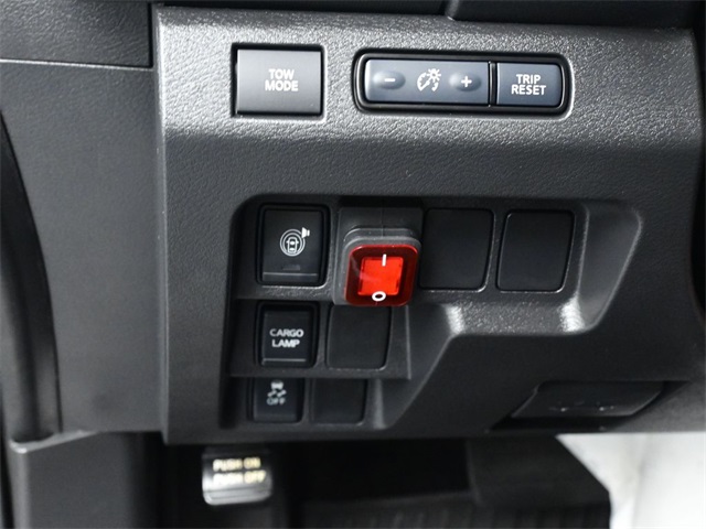 2024 Nissan Frontier PRO-X photo 19